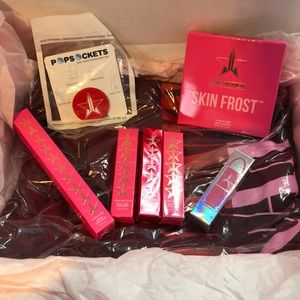 Jeffree Star Cosmetics Mystery Box Items